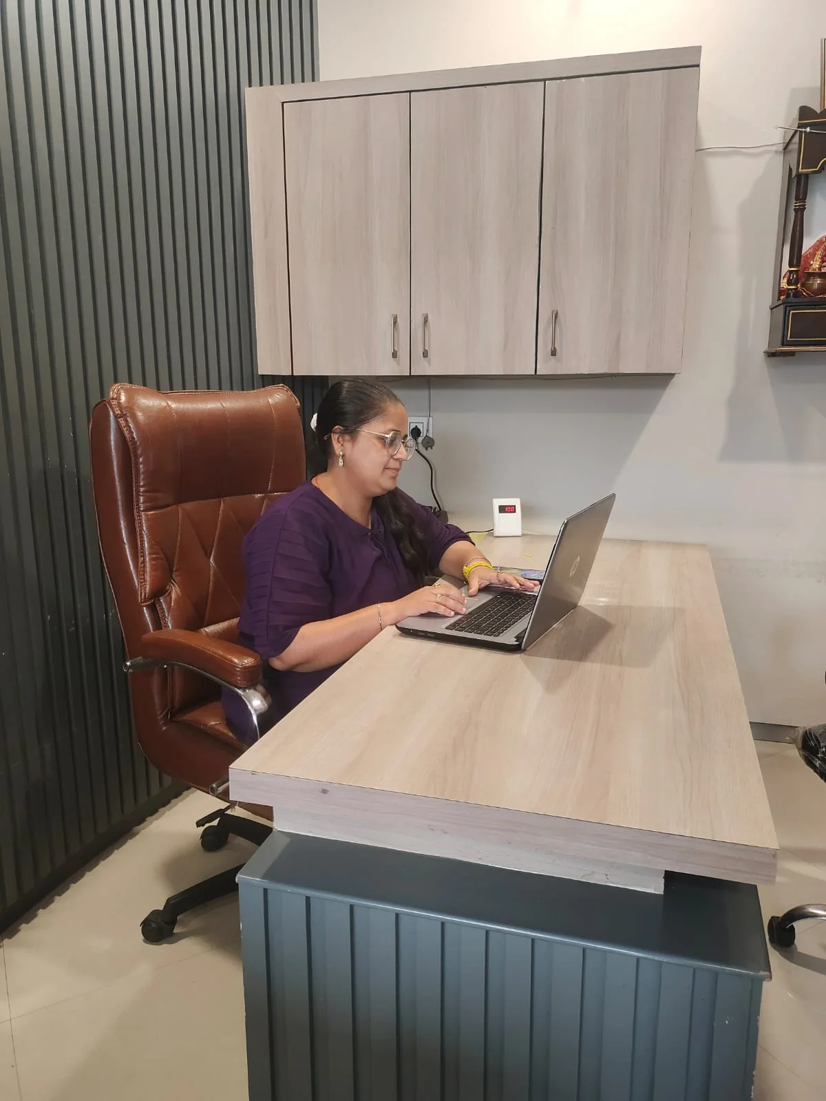 BB Immigration Hub office consultation